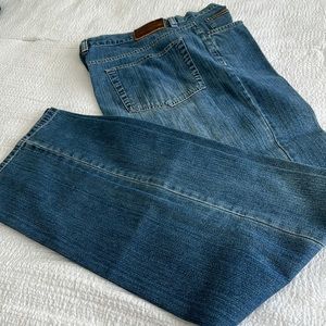Calvin Klein mens jeans 34”x 33”, straight leg. Smoke free home.
